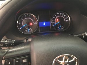 Toyota Fortuner 2017 - Bán Toyota Fortuner năm 2017 máy dầu