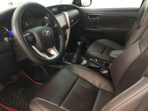 Toyota Fortuner 2017 - Bán Toyota Fortuner năm 2017 máy dầu