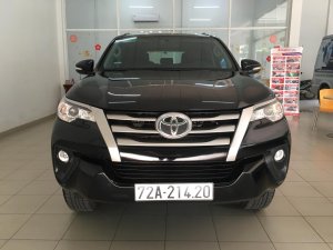 Toyota Fortuner 2017 - Bán Toyota Fortuner năm 2017 máy dầu