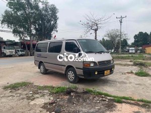 Toyota Hiace 2004 2004  2010 reviews technical data prices