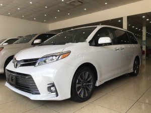 Toyota Sienna 2018 - Cần bán lại xe Toyota Sienna 3.5 Limited sản xuất 2018, màu trắng