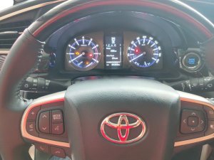 Toyota Innova 2018 - Xe Toyota Innova 2.0V năm sản xuất 2018, màu bạc số tự động