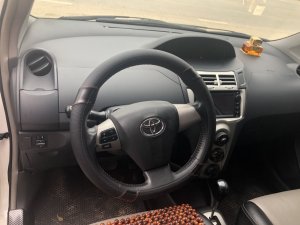 Toyota Yaris 2012 - Cần bán xe Toyota Yaris 2012, nhập khẩu nguyên chiếc