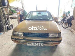 Toyota Corona 1989 - Bán Toyota Corona sản xuất 1989, màu vàng, xe nhập số sàn, giá 35tr