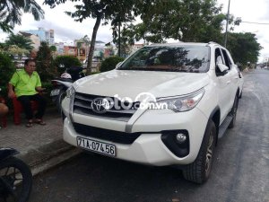 Toyota Fortuner 2017 - Bán Toyota Fortuner 2.4MT 4x2 năm sản xuất 2017, xe nhập như mới, 800tr