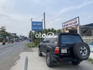 Toyota Land Cruiser 2000 - Cần bán lại xe Toyota Land Cruiser sản xuất 2000, màu đen còn mới