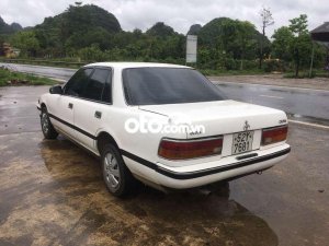 Toyota Crown 1987 - Màu trắng giá cạnh tranh