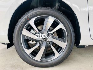 Toyota Yaris 2022 - Cần bán Toyota Yaris 1.5G CVT sản xuất 2022, màu trắng, xe nhập, 648tr
