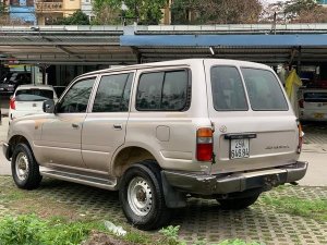 Toyota Land Cruiser 1997 - Bán ô tô Toyota Land Cruiser năm 1997, xe nhập số sàn, giá tốt