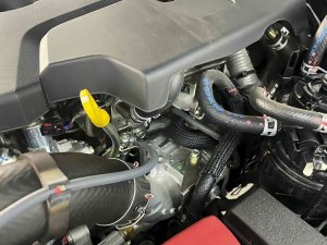 Toyota Fortuner 2021 - Màu trắng