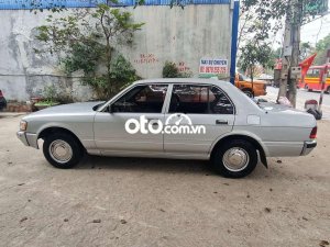 Toyota Crown 1993 - Màu xám, nhập khẩu nguyên chiếc