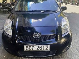 Toyota Yaris 2009 - Màu đen, xe nhập