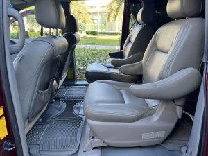 Toyota Sienna 2008 - Toyota Sienna Limited 3.5 AT AWD 2008 biển 4 số tư nhân ủy quyền - full option cực mới