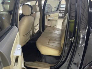 Toyota Hilux 2012 - Màu đen, nhập khẩu số sàn giá hữu nghị