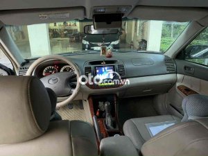 Toyota Camry 2005 - Màu đen, 268tr