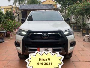 Toyota Hilux 2021 - Màu trắng, nhập khẩu, giá 970tr