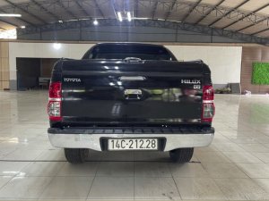 Toyota Hilux 2012 - Màu đen, nhập khẩu số sàn giá hữu nghị