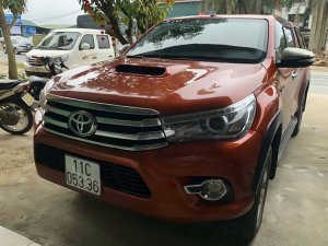 Toyota Hilux 2015 - Màu đỏ, xe nhập giá cạnh tranh