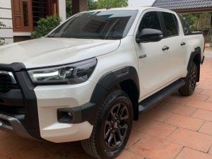 Toyota Hilux 2021 - Màu trắng, nhập khẩu, giá 970tr