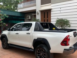 Toyota Hilux 2021 - Màu trắng, nhập khẩu, giá 970tr