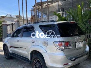 Toyota Fortuner 2013 - Màu bạc, giá 570tr