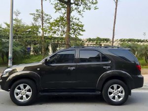 Toyota Fortuner 2006 - Màu đen, nhập khẩu Thái, giá 315tr