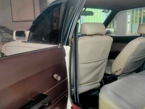 Toyota Corona 1986 - Màu trắng, xe nhập, 39tr