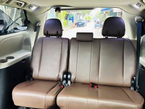 Toyota Sienna 2015 - Màu trắng, nhập khẩu