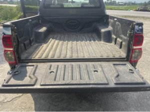 Toyota Hilux 2014 - Màu xám, nhập khẩu số sàn, giá 485tr