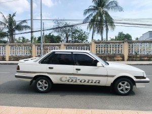 Toyota Corona 1986 - Màu trắng, xe nhập, 39tr