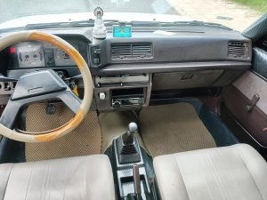 Toyota Corona 1986 - Màu trắng, xe nhập, 39tr