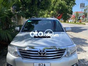 Toyota Fortuner 2013 - Màu bạc, giá 570tr