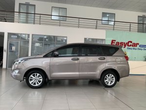 Toyota Innova 2019 - Màu xám, giá 629tr