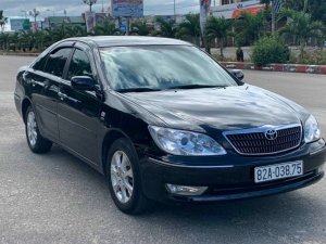 Toyota Camry 2005 - Màu đen số sàn