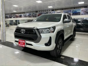 Toyota Hilux 2021 - Màu trắng, nhập khẩu