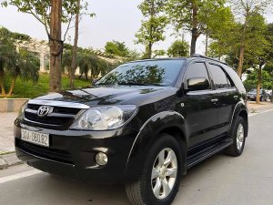 Toyota Fortuner 2006 - Màu đen, nhập khẩu Thái, giá 315tr