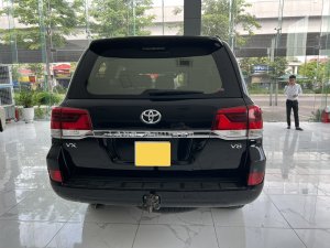 Toyota Land Cruiser VX 2016 - Bán chiếc xe Toyota Landcruiser VX 4.6V8 màu Đen, xe sản xuất cuối năm 2016 đăng ký 2017