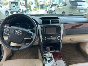 Toyota Camry 2.0E 2014 - Toyota Camry 2.0E màu đen sản xuất năm 2014 đăng ký cá nhân một chủ từ đầu