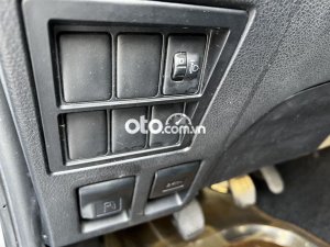 Toyota Hilux 2015 - Số sàn 2 cầu