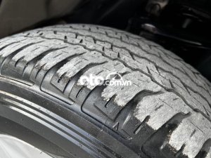 Toyota Hilux 2015 - Số sàn 2 cầu