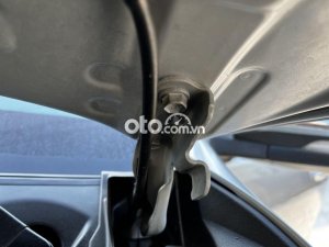 Toyota Hilux 2015 - Số sàn 2 cầu