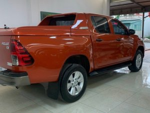 Toyota Hilux 2018 - Màu đỏ, xe nhập, giá chỉ 670 triệu