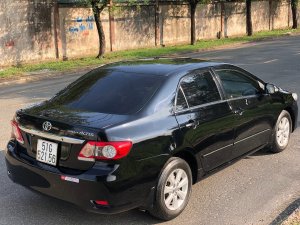 Toyota Corolla 2013 - Xe màu đen