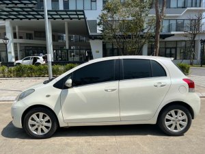 Toyota Yaris Verso 2010 - Màu trắng, nhập khẩu nguyên chiếc