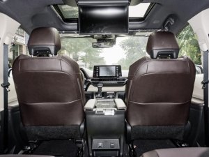 Toyota Sienna 2022 - Màu trắng, nhập khẩu