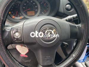 Toyota RAV4 2006 - Màu bạc giá ưu đãi