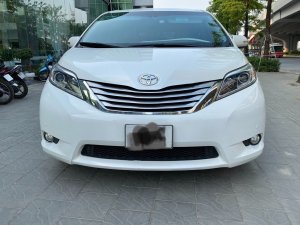 Toyota Sienna 2015 - Màu trắng, nhập khẩu