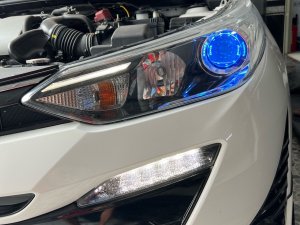 Toyota Yaris 2018 - Cần bán gấp xe đăng ký lần đầu 2019 nhập khẩu, biển số đẹp