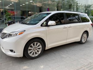 Toyota Sienna 2015 - Màu trắng, nhập khẩu