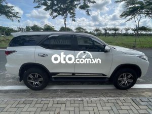Toyota Fortuner 2019 - Màu trắng, xe nhập